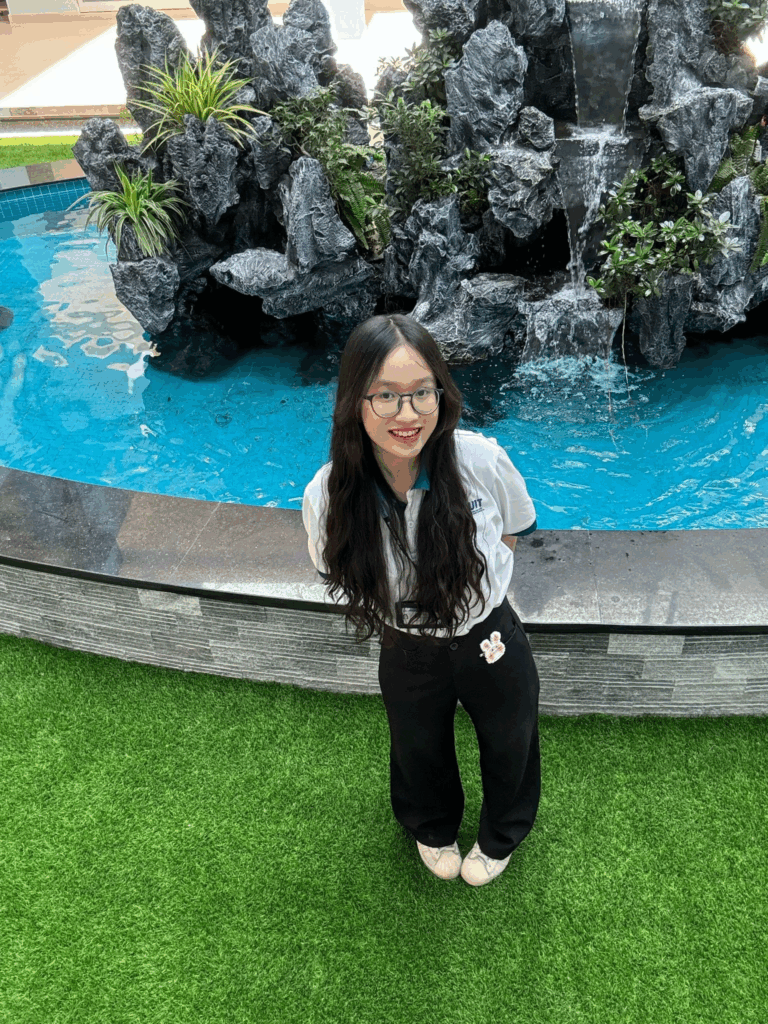 Nữ thủ khoa ngành Mạng Máy tính và Truyền thông Dữ liệu chinh phục học bổng toàn phần tại Korea University 2 image 48