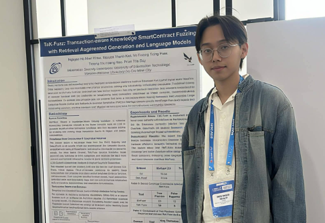 Sinh viên Nguyễn Thanh Kiệt trình bày nghiên cứu tại Hội nghị Khoa học Quốc tế RIVF 2025 1 image 35