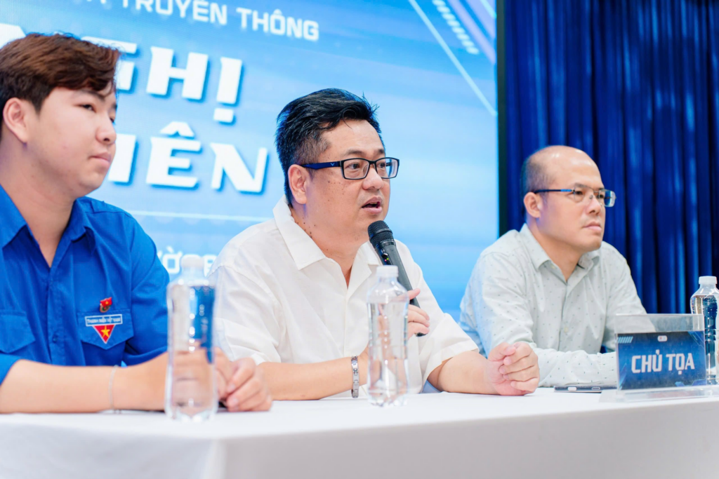 Hội nghị Sinh viên Khoa Mạng máy tính và Truyền thông năm 2026 3 image 237