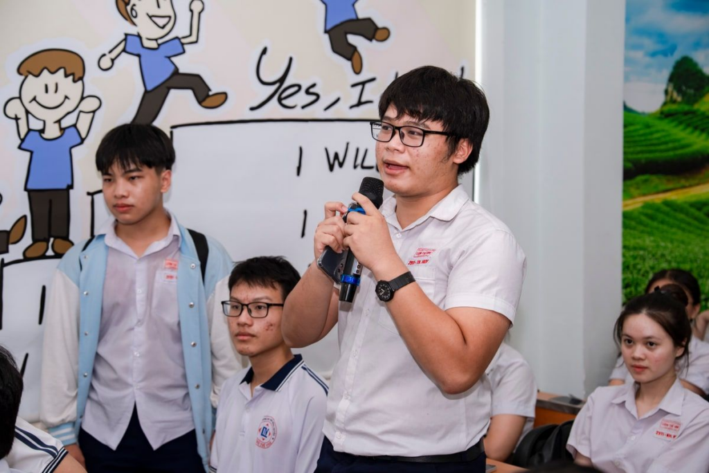 #UIT School Tour 2026 - Hành trình mang kiến thức An toàn Thông tin đến gần hơn với các bạn học sinh THPT chuyên Lương Thế Vinh 5 image 28